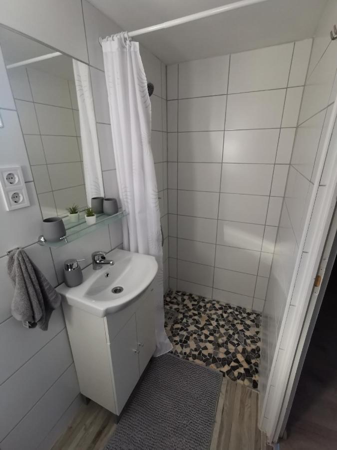 Apartment Vali Neni Kifozde Es