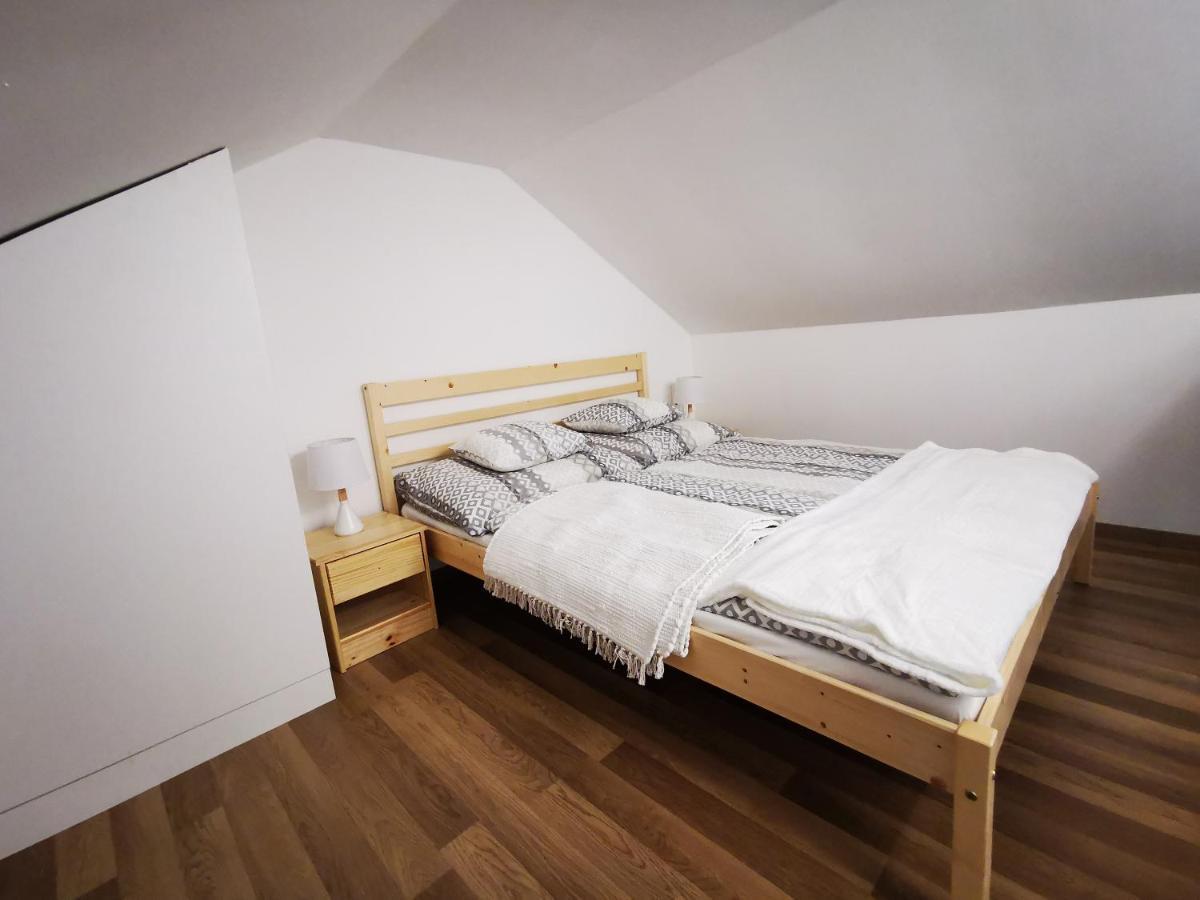 Apartment Vali Neni Kifozde Es Kismaros