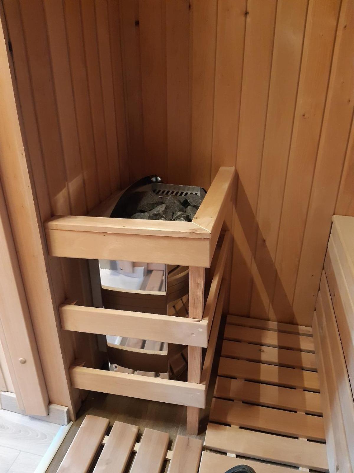 Apartment Vali Neni Kifozde Es *